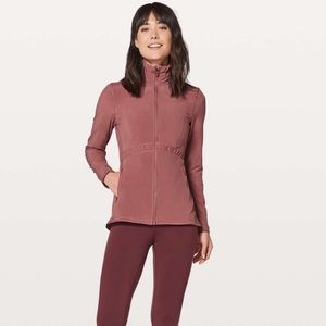 Lululemon Round Trip jacket in Merlot. Size 10